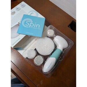 NEW Derma Smooth Facial & Body Brush Set Spin For Perfect Skin 4 Attachments